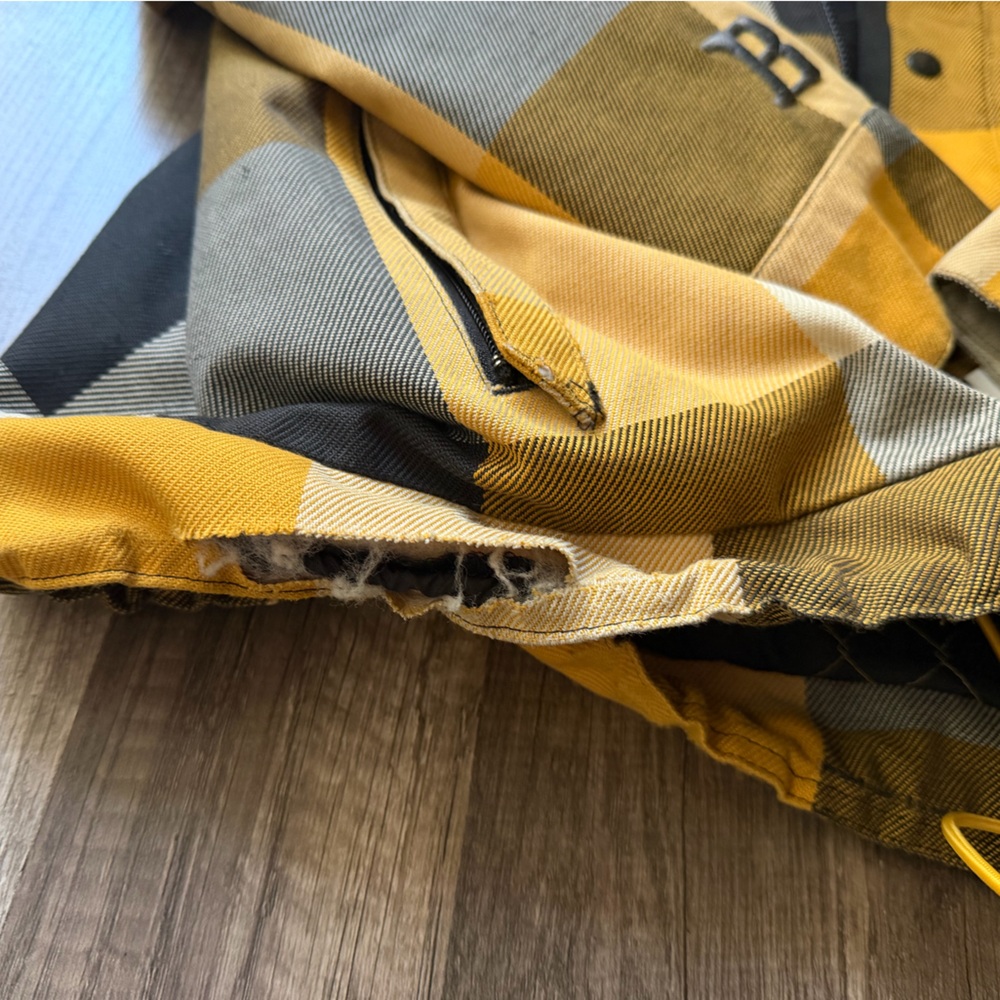 Burton Men’s Yellow and Gray Plaid Snowboard Jacket Small - Picture 6 of 7